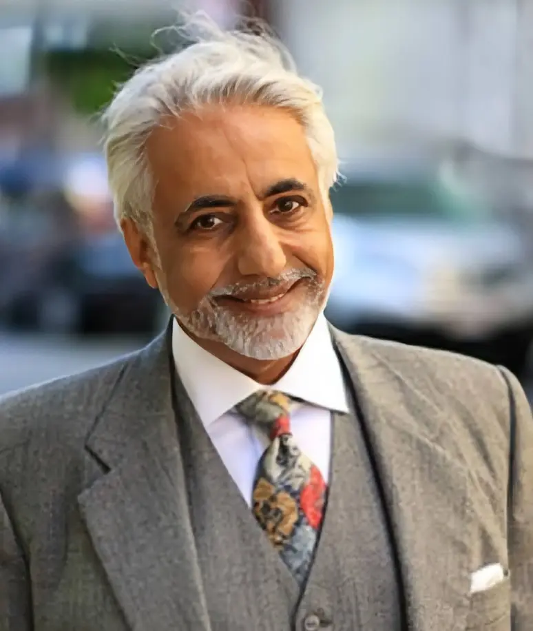 Photo of Professor Shahriar Khaksari